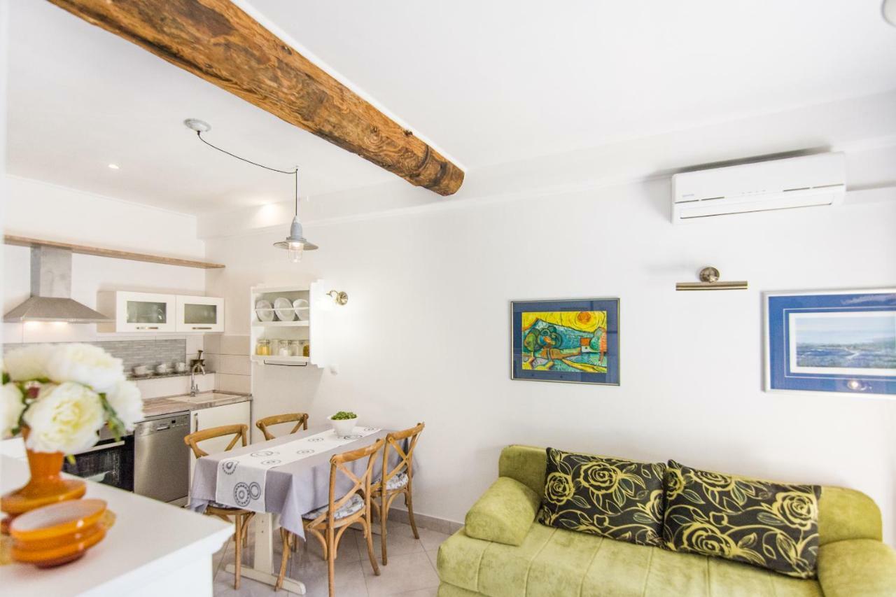 Apartment Mileta Sali Zewnętrze zdjęcie